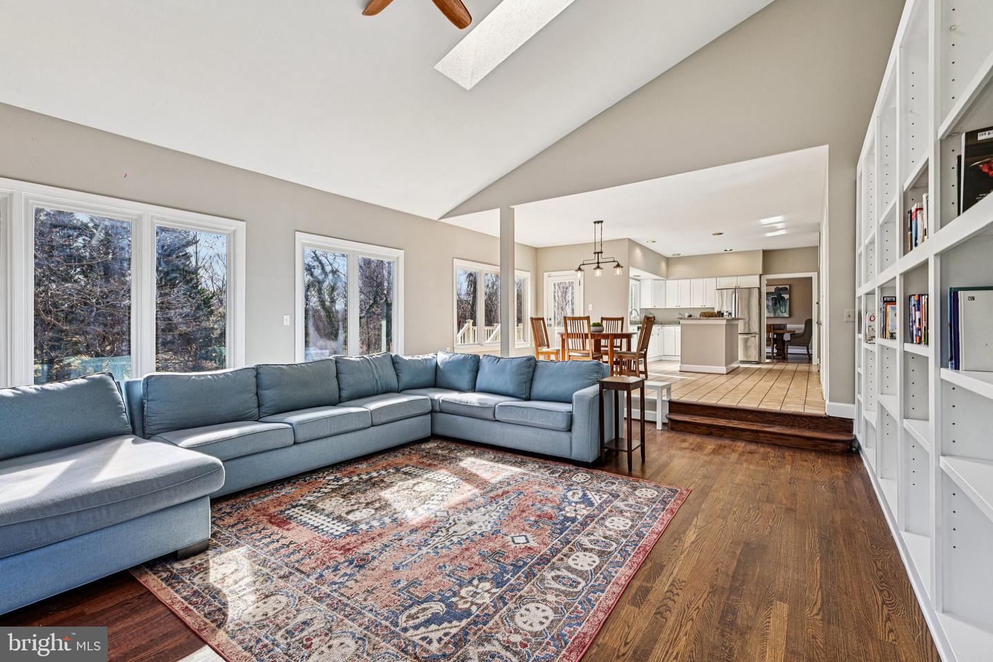 4307 WYNNWOOD DR, ANNANDALE, Virginia 22003, 5 Bedrooms Bedrooms, ,3 BathroomsBathrooms,Residential,For sale,4307 WYNNWOOD DR,VAFX2287368 MLS # VAFX2287368