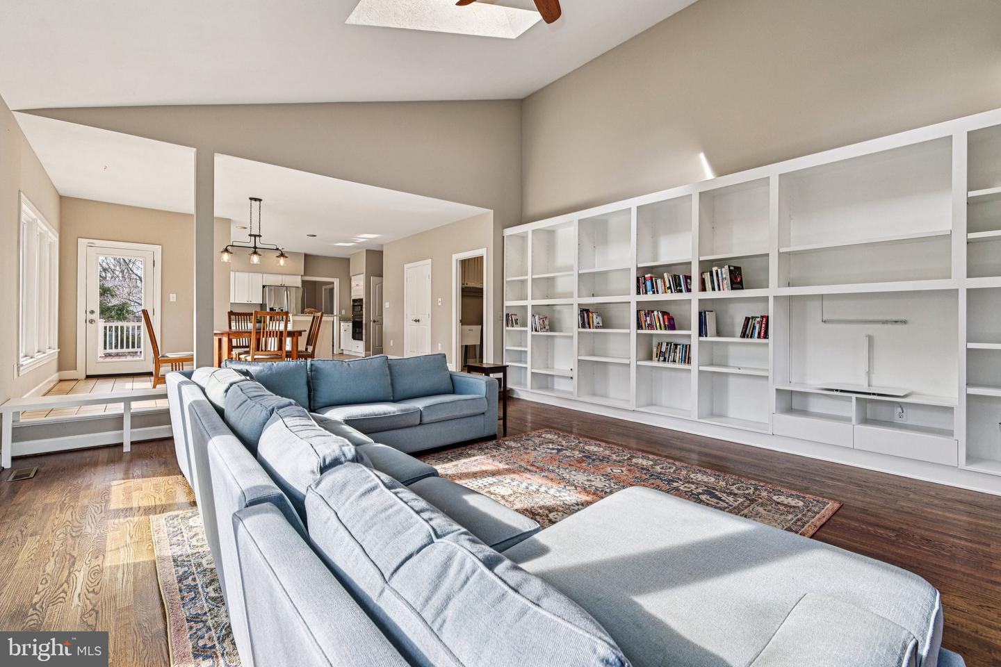 4307 WYNNWOOD DR, ANNANDALE, Virginia 22003, 5 Bedrooms Bedrooms, ,3 BathroomsBathrooms,Residential,For sale,4307 WYNNWOOD DR,VAFX2287368 MLS # VAFX2287368