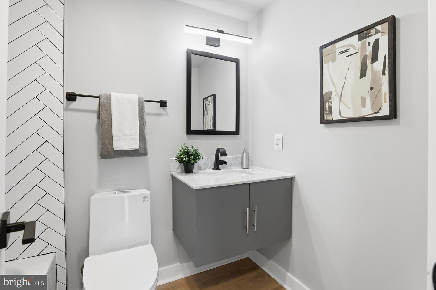 10512 ARROWOOD ST, FAIRFAX, Virginia 22032, 4 Bedrooms Bedrooms, ,4 BathroomsBathrooms,Residential,For sale,10512 ARROWOOD ST,VAFX2287372 MLS # VAFX2287372