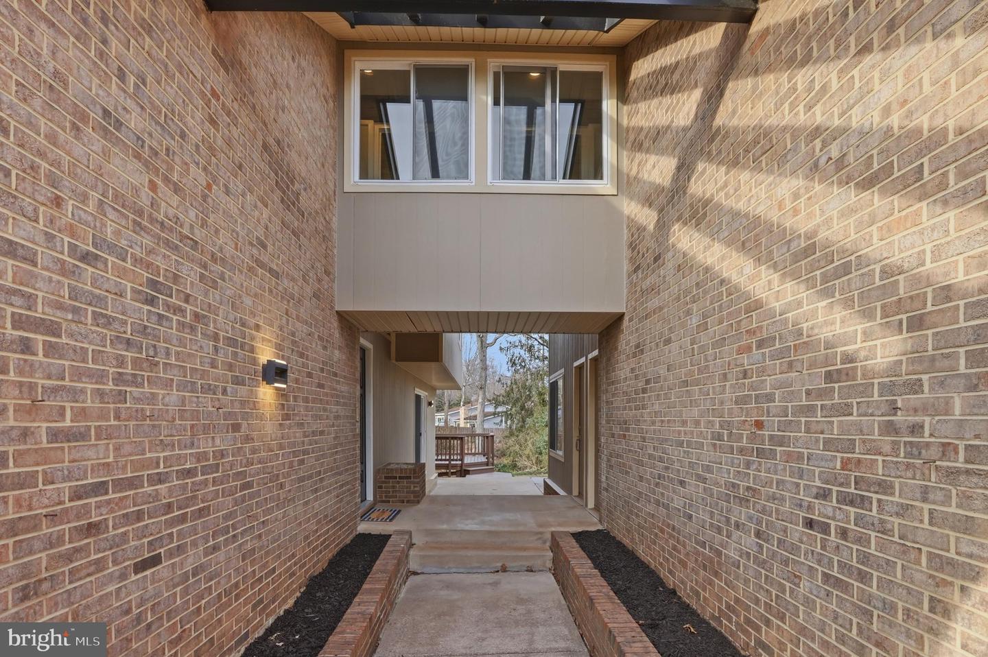 10512 ARROWOOD ST, FAIRFAX, Virginia 22032, 4 Bedrooms Bedrooms, ,4 BathroomsBathrooms,Residential,For sale,10512 ARROWOOD ST,VAFX2287372 MLS # VAFX2287372