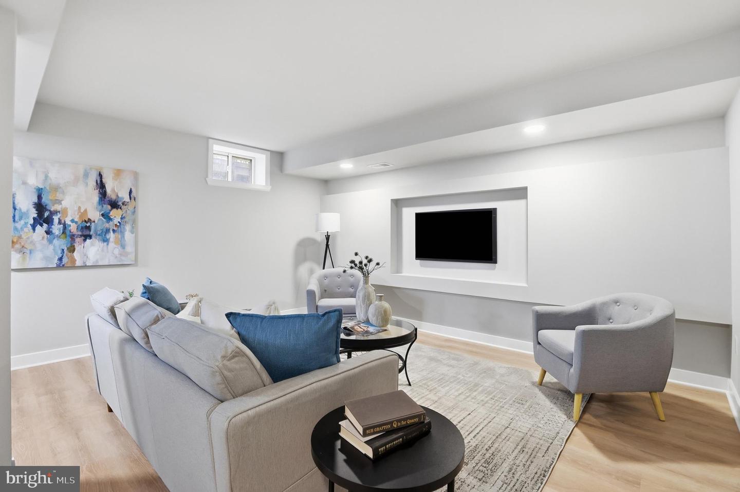 10512 ARROWOOD ST, FAIRFAX, Virginia 22032, 4 Bedrooms Bedrooms, ,4 BathroomsBathrooms,Residential,For sale,10512 ARROWOOD ST,VAFX2287372 MLS # VAFX2287372