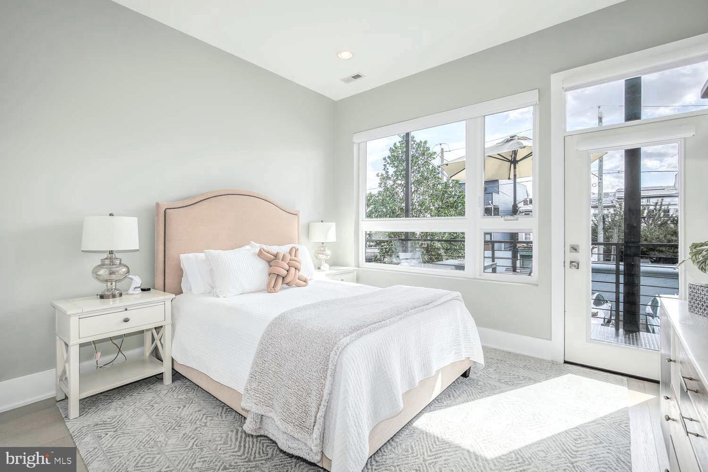 1316 1/2 SHEPHERD ST NW #3, WASHINGTON, District Of Columbia 20011, 3 Bedrooms Bedrooms, ,2 BathroomsBathrooms,Residential,For sale,1316 1/2 SHEPHERD ST NW #3,DCDC2243068 MLS # DCDC2243068