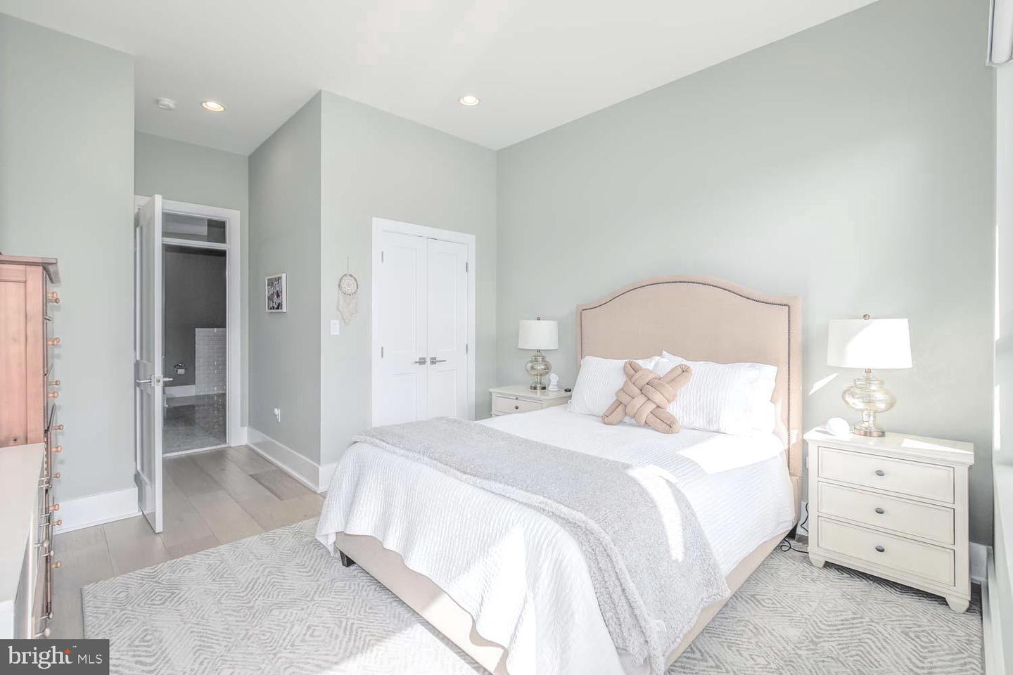 1316 1/2 SHEPHERD ST NW #3, WASHINGTON, District Of Columbia 20011, 3 Bedrooms Bedrooms, ,2 BathroomsBathrooms,Residential,For sale,1316 1/2 SHEPHERD ST NW #3,DCDC2243068 MLS # DCDC2243068