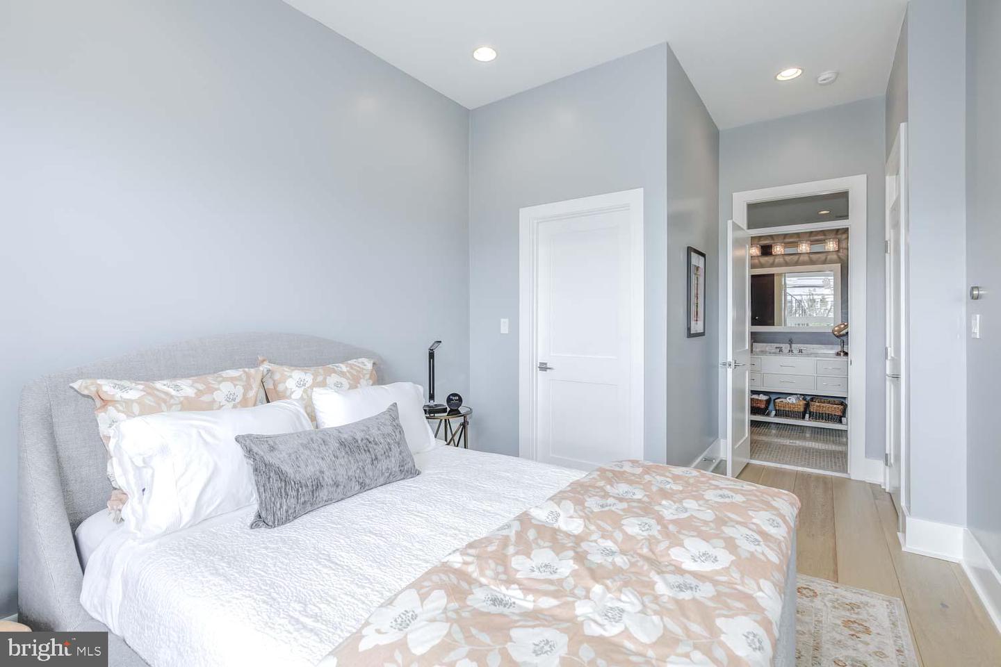 1316 1/2 SHEPHERD ST NW #3, WASHINGTON, District Of Columbia 20011, 3 Bedrooms Bedrooms, ,2 BathroomsBathrooms,Residential,For sale,1316 1/2 SHEPHERD ST NW #3,DCDC2243068 MLS # DCDC2243068