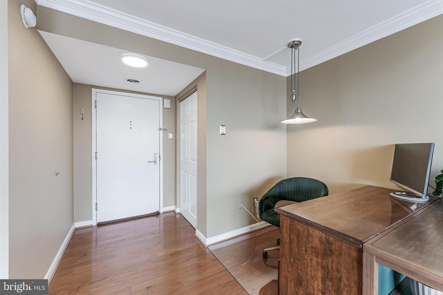 1515 S ARLINGTON RIDGE RD #504, ARLINGTON, Virginia 22202, 1 Bedroom Bedrooms, ,1 BathroomBathrooms,Residential,For sale,1515 S ARLINGTON RIDGE RD #504,VAAR2068108 MLS # VAAR2068108