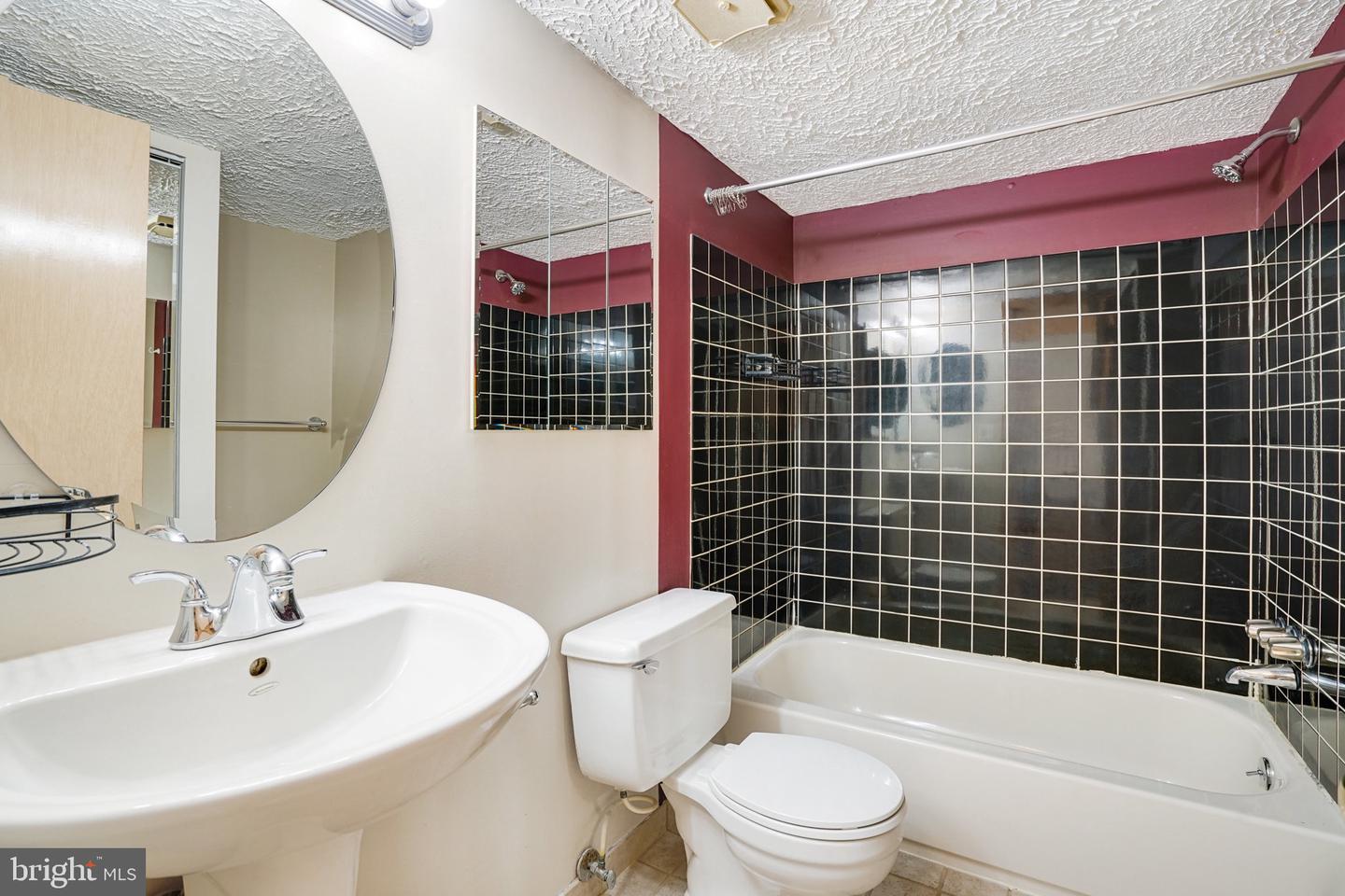 7904 INVERTON RD #304, ANNANDALE, Virginia 22003, 2 Bedrooms Bedrooms, ,2 BathroomsBathrooms,Residential,For sale,7904 INVERTON RD #304,VAFX2287452 MLS # VAFX2287452