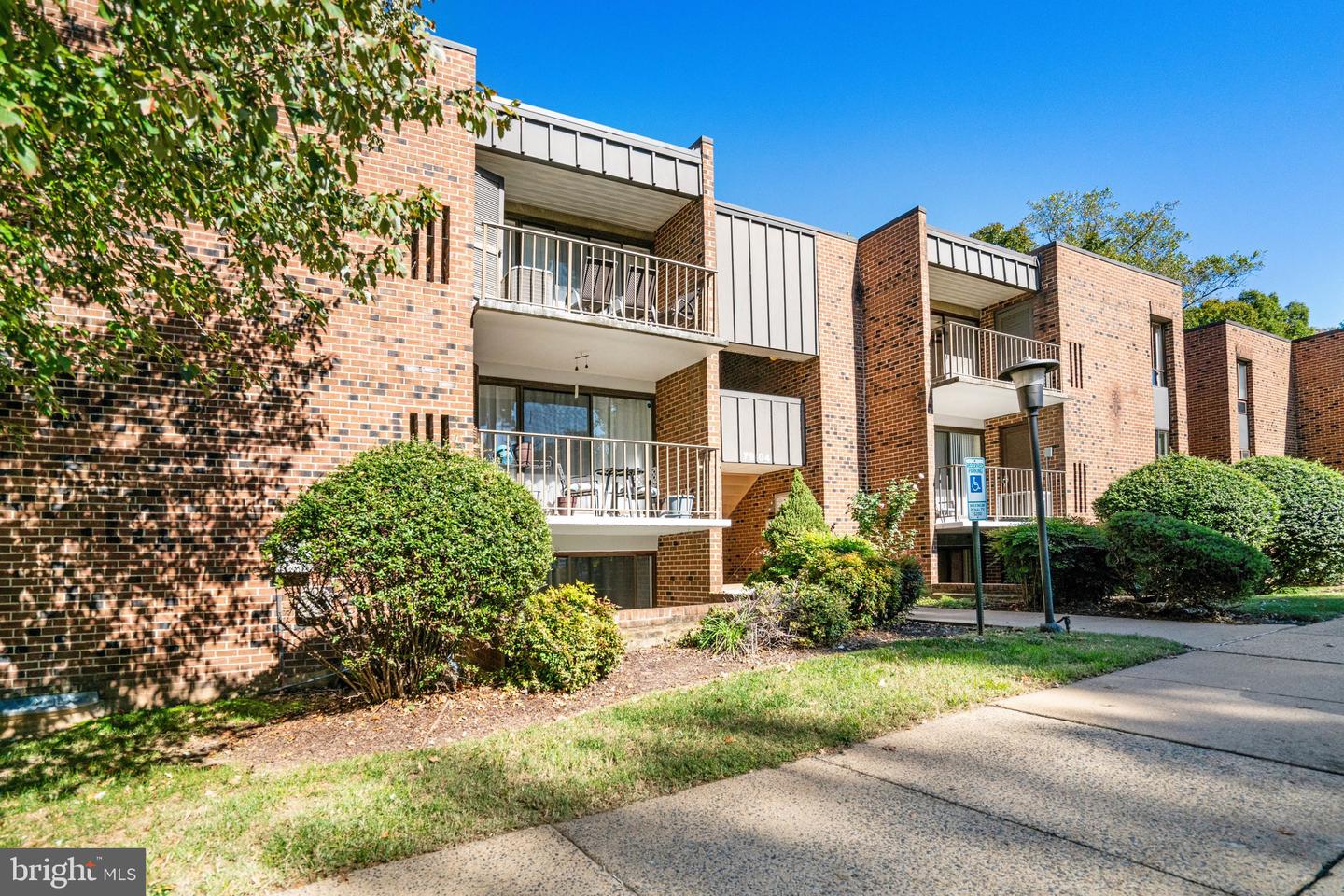 7904 INVERTON RD #304, ANNANDALE, Virginia 22003, 2 Bedrooms Bedrooms, ,2 BathroomsBathrooms,Residential,For sale,7904 INVERTON RD #304,VAFX2287452 MLS # VAFX2287452