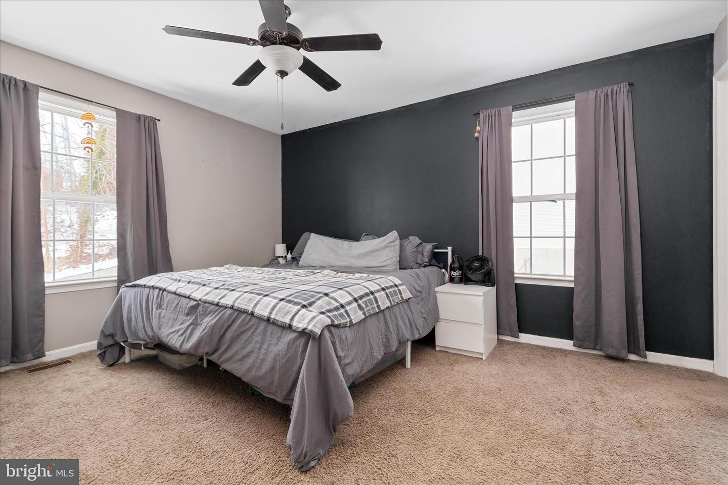 318 NEWMAN ST, STRASBURG, Virginia 22657, 3 Bedrooms Bedrooms, ,3 BathroomsBathrooms,Residential,For sale,318 NEWMAN ST,VASH2013456 MLS # VASH2013456