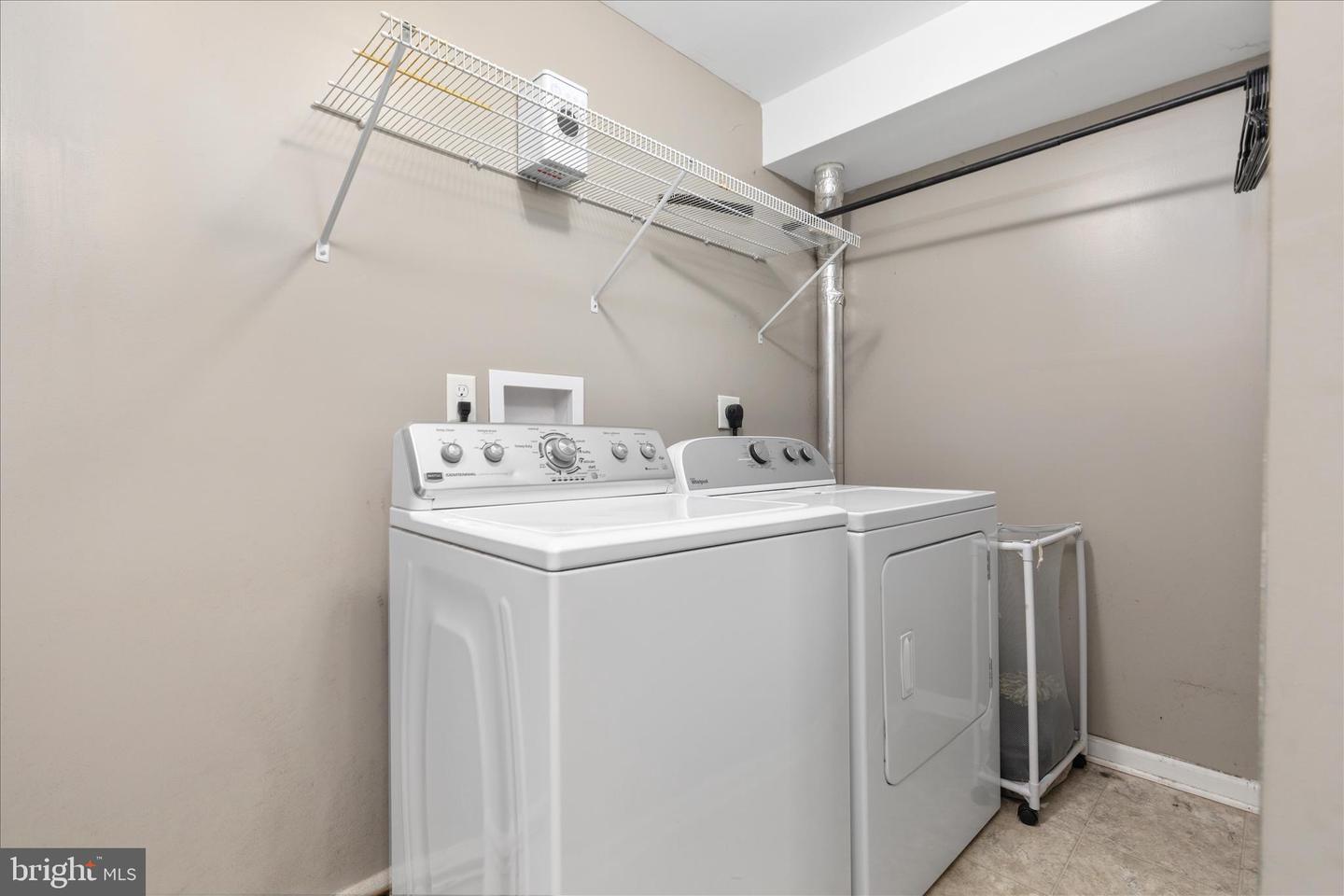 318 NEWMAN ST, STRASBURG, Virginia 22657, 3 Bedrooms Bedrooms, ,3 BathroomsBathrooms,Residential,For sale,318 NEWMAN ST,VASH2013456 MLS # VASH2013456