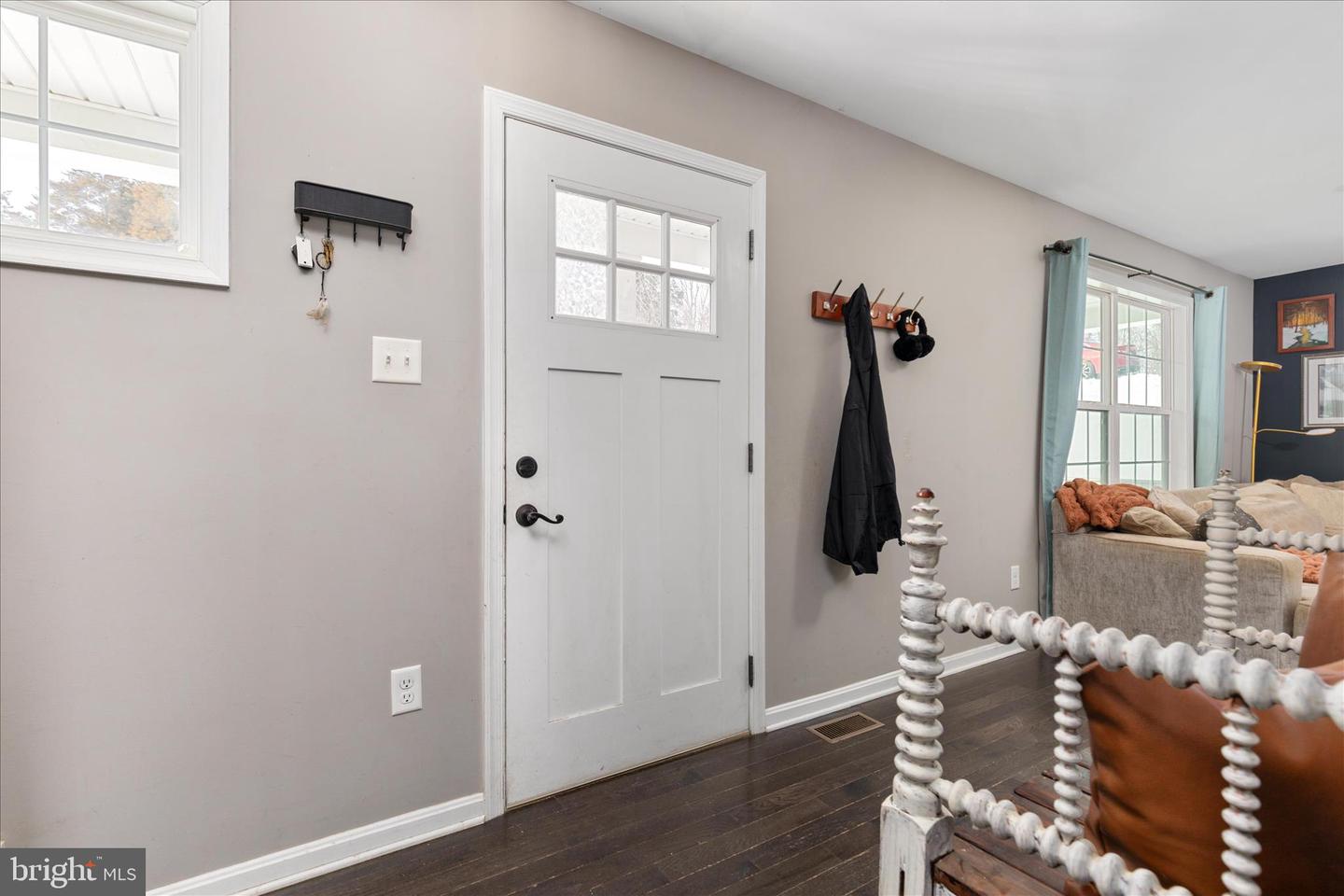 318 NEWMAN ST, STRASBURG, Virginia 22657, 3 Bedrooms Bedrooms, ,3 BathroomsBathrooms,Residential,For sale,318 NEWMAN ST,VASH2013456 MLS # VASH2013456