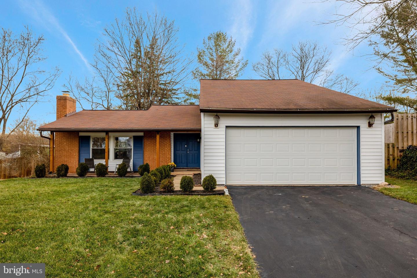 4 PHEASANT RUN CT, STERLING, Virginia 20164, 3 Bedrooms Bedrooms, ,2 BathroomsBathrooms,Residential,For sale,4 PHEASANT RUN CT,VALO2114630 MLS # VALO2114630