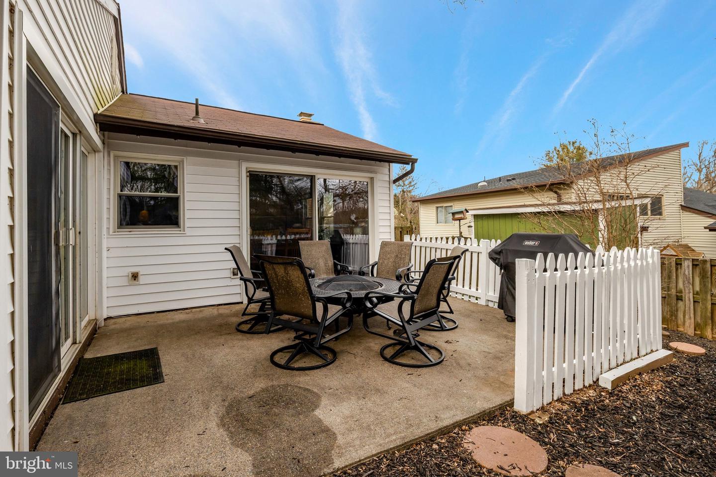 4 PHEASANT RUN CT, STERLING, Virginia 20164, 3 Bedrooms Bedrooms, ,2 BathroomsBathrooms,Residential,For sale,4 PHEASANT RUN CT,VALO2114630 MLS # VALO2114630