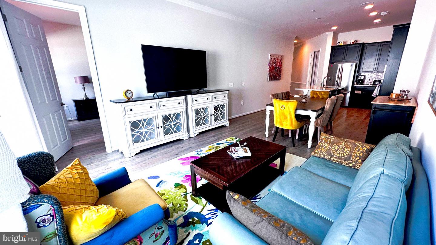 18989 CORAL REEF SQ, LEESBURG, Virginia 20176, 3 Bedrooms Bedrooms, 13 Rooms Rooms,2 BathroomsBathrooms,Residential,For sale,18989 CORAL REEF SQ,VALO2114652 MLS # VALO2114652