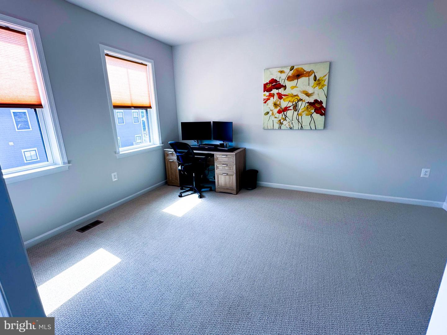 18989 CORAL REEF SQ, LEESBURG, Virginia 20176, 3 Bedrooms Bedrooms, 13 Rooms Rooms,2 BathroomsBathrooms,Residential,For sale,18989 CORAL REEF SQ,VALO2114652 MLS # VALO2114652