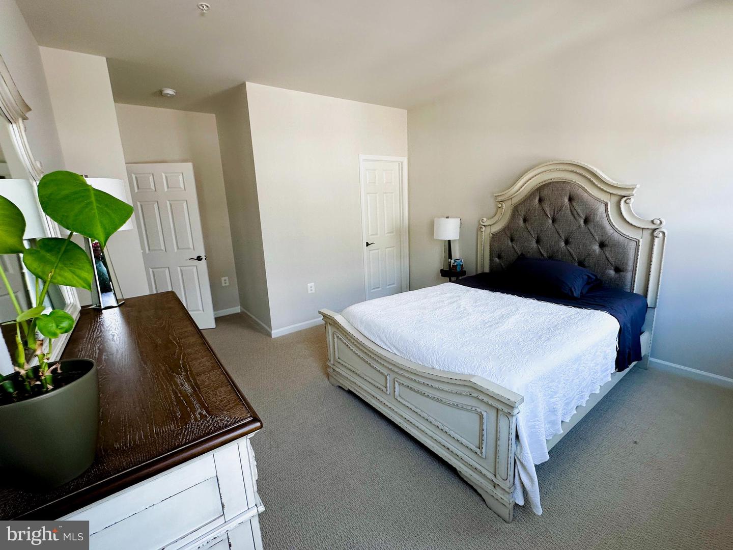 18989 CORAL REEF SQ, LEESBURG, Virginia 20176, 3 Bedrooms Bedrooms, 13 Rooms Rooms,2 BathroomsBathrooms,Residential,For sale,18989 CORAL REEF SQ,VALO2114652 MLS # VALO2114652