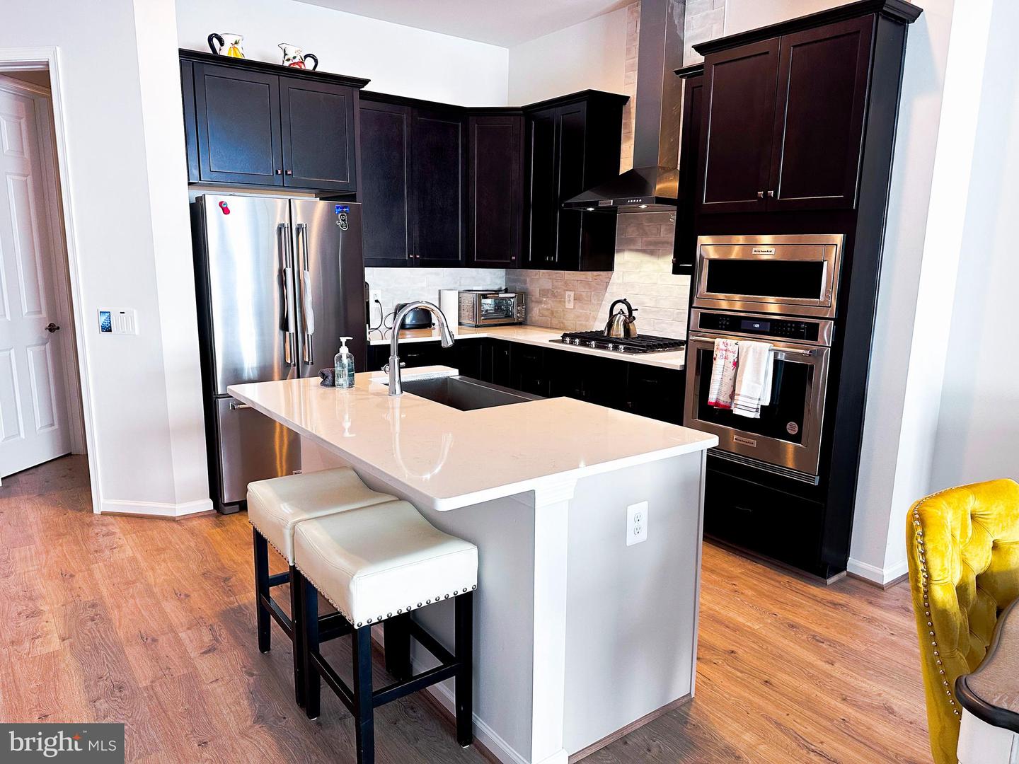 18989 CORAL REEF SQ, LEESBURG, Virginia 20176, 3 Bedrooms Bedrooms, 13 Rooms Rooms,2 BathroomsBathrooms,Residential,For sale,18989 CORAL REEF SQ,VALO2114652 MLS # VALO2114652