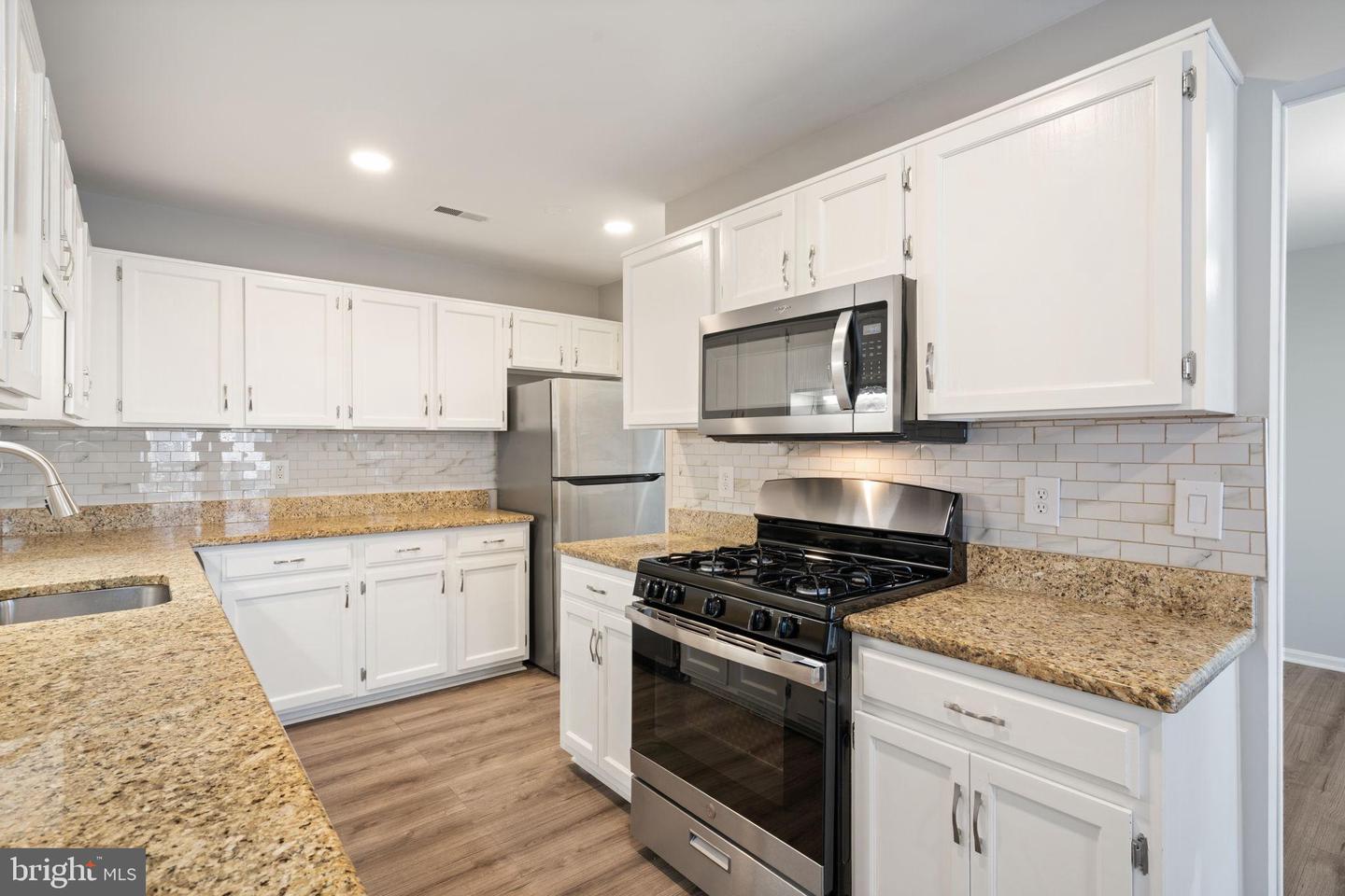 14532 EDDY CT, CENTREVILLE, Virginia 20120, 3 Bedrooms Bedrooms, 12 Rooms Rooms,2 BathroomsBathrooms,Residential,For sale,14532 EDDY CT,VAFX2287558 MLS # VAFX2287558