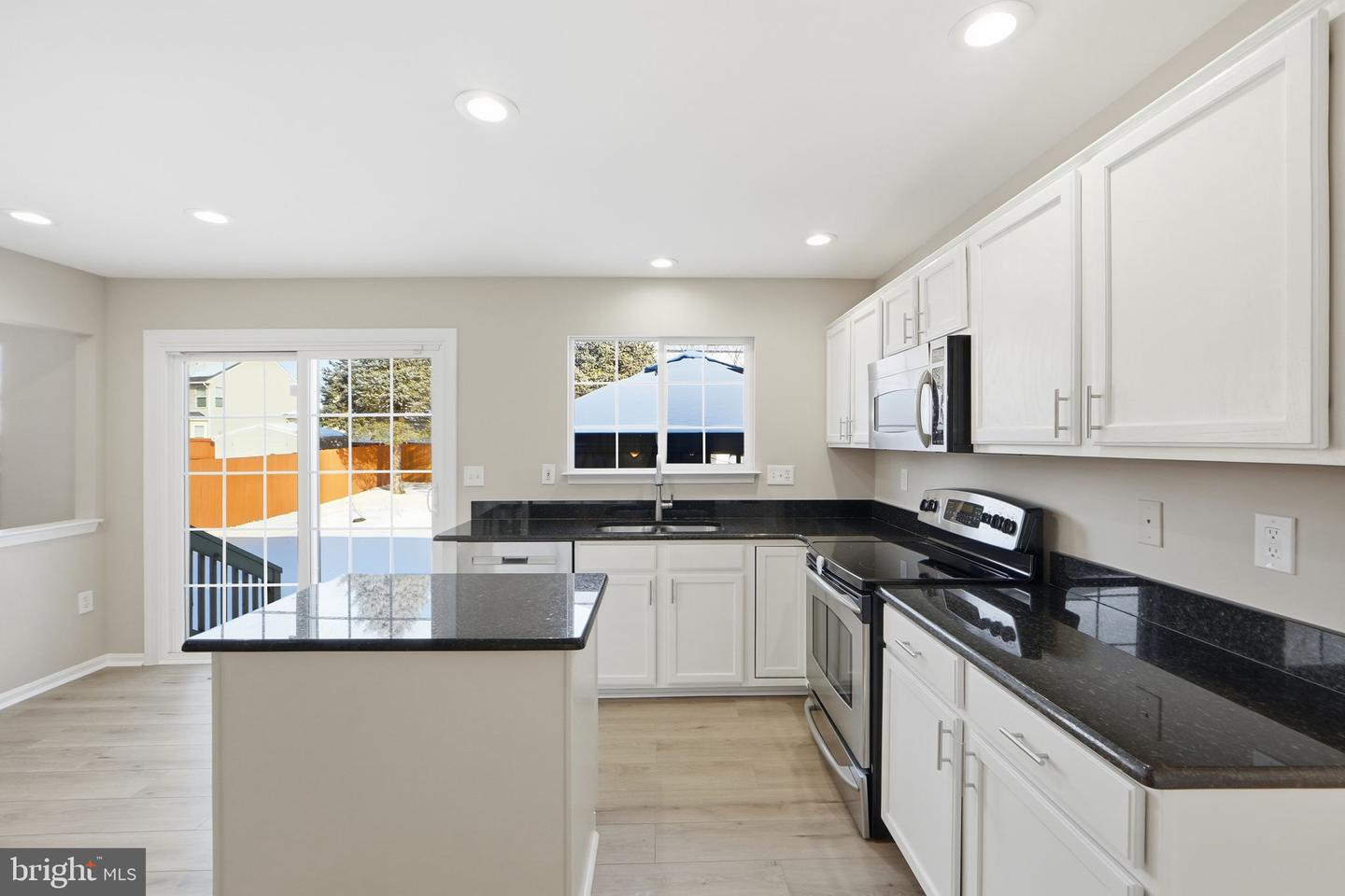 9231 STEPHANIE ST, MANASSAS PARK, Virginia 20111, 4 Bedrooms Bedrooms, ,3 BathroomsBathrooms,Residential,For sale,9231 STEPHANIE ST,VAMP2003622 MLS # VAMP2003622