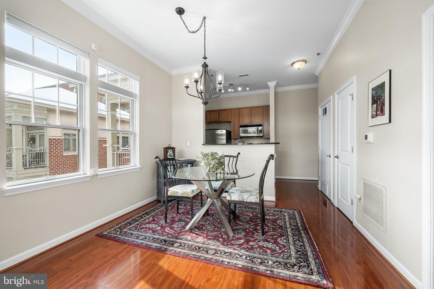 309 HOLLAND LN #330, ALEXANDRIA, Virginia 22314, 1 Bedroom Bedrooms, 4 Rooms Rooms,1 BathroomBathrooms,Residential,For sale,309 HOLLAND LN #330,VAAX2053526 MLS # VAAX2053526