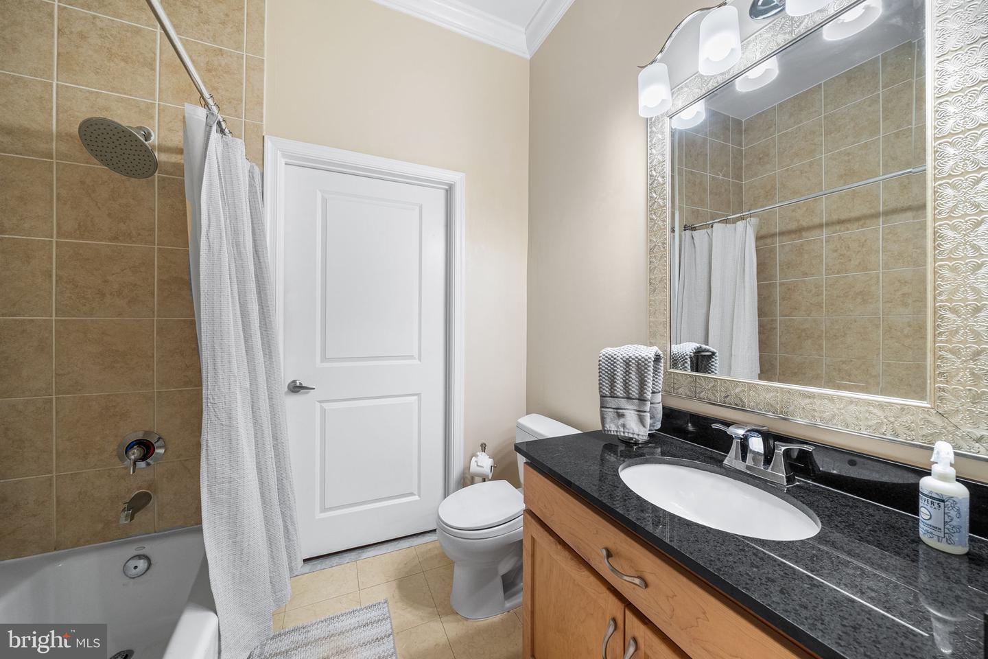 309 HOLLAND LN #330, ALEXANDRIA, Virginia 22314, 1 Bedroom Bedrooms, 4 Rooms Rooms,1 BathroomBathrooms,Residential,For sale,309 HOLLAND LN #330,VAAX2053526 MLS # VAAX2053526