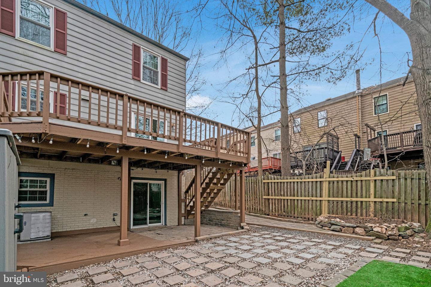 5918 ROBERTS COMMON CT, BURKE, Virginia 22015, 3 Bedrooms Bedrooms, ,3 BathroomsBathrooms,Residential,For sale,5918 ROBERTS COMMON CT,VAFX2287550 MLS # VAFX2287550