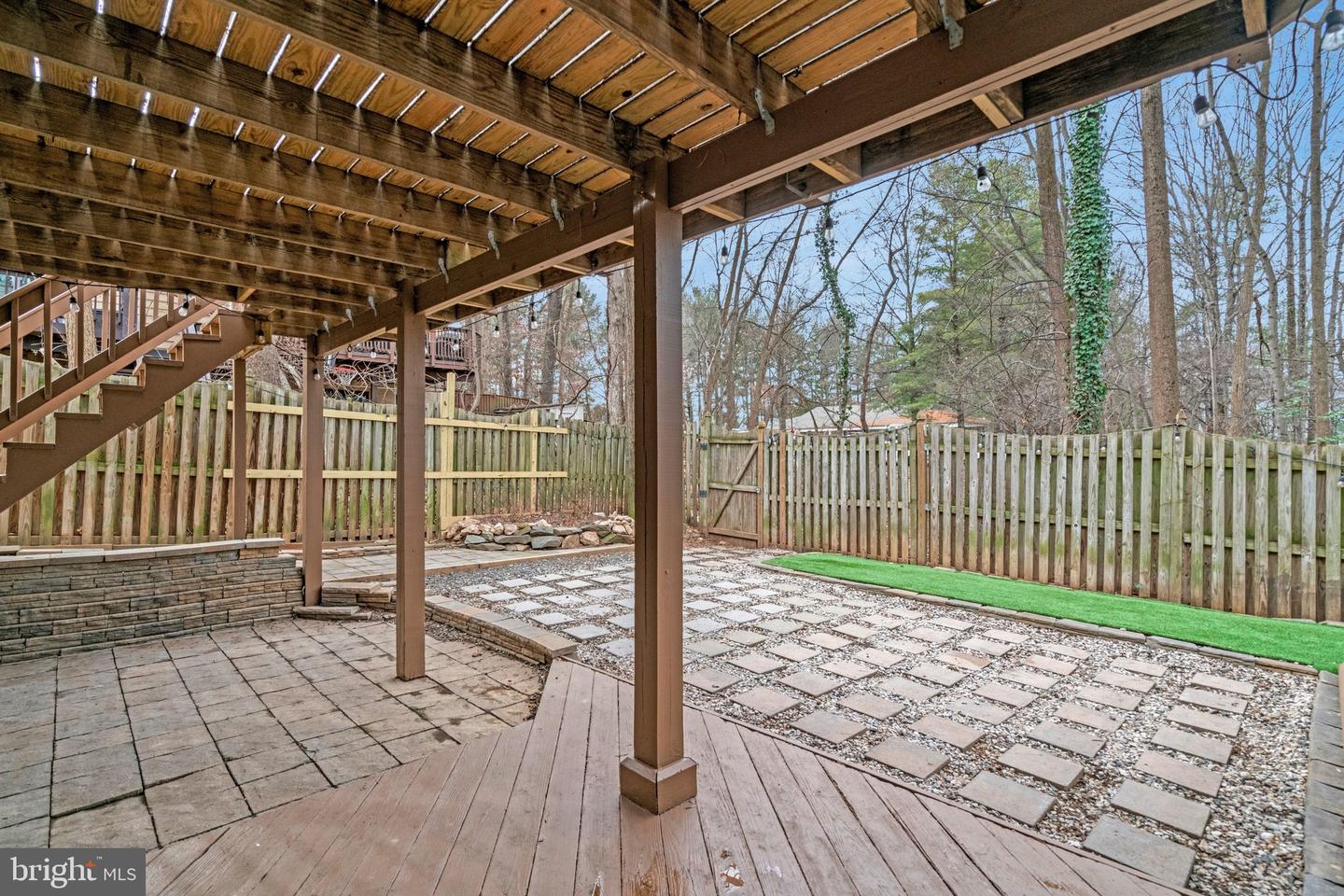 5918 ROBERTS COMMON CT, BURKE, Virginia 22015, 3 Bedrooms Bedrooms, ,3 BathroomsBathrooms,Residential,For sale,5918 ROBERTS COMMON CT,VAFX2287550 MLS # VAFX2287550