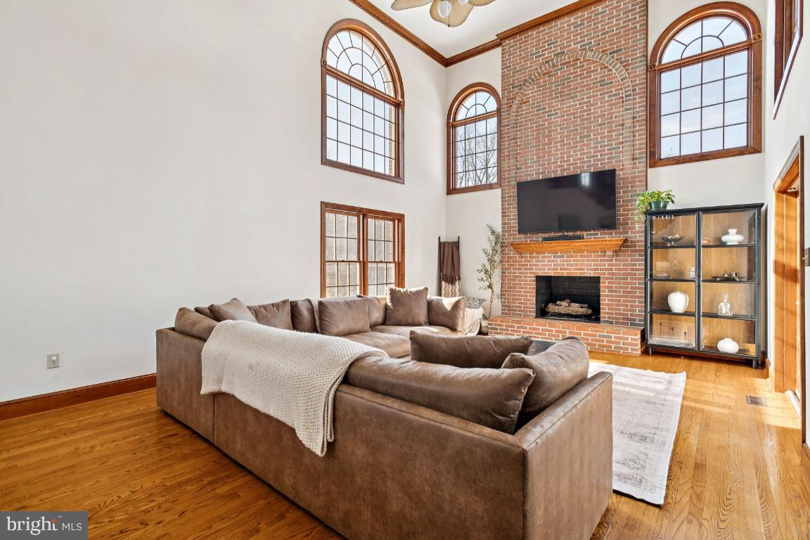 7819 WELLINGTON DR, WARRENTON, Virginia 20186, 5 Bedrooms Bedrooms, ,4 BathroomsBathrooms,Residential,For sale,7819 WELLINGTON DR,VAFQ2020280 MLS # VAFQ2020280