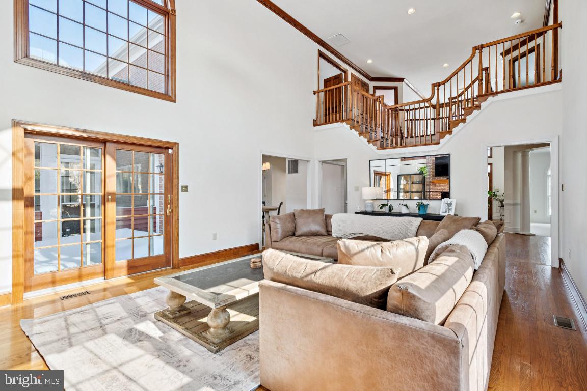 7819 WELLINGTON DR, WARRENTON, Virginia 20186, 5 Bedrooms Bedrooms, ,4 BathroomsBathrooms,Residential,For sale,7819 WELLINGTON DR,VAFQ2020280 MLS # VAFQ2020280