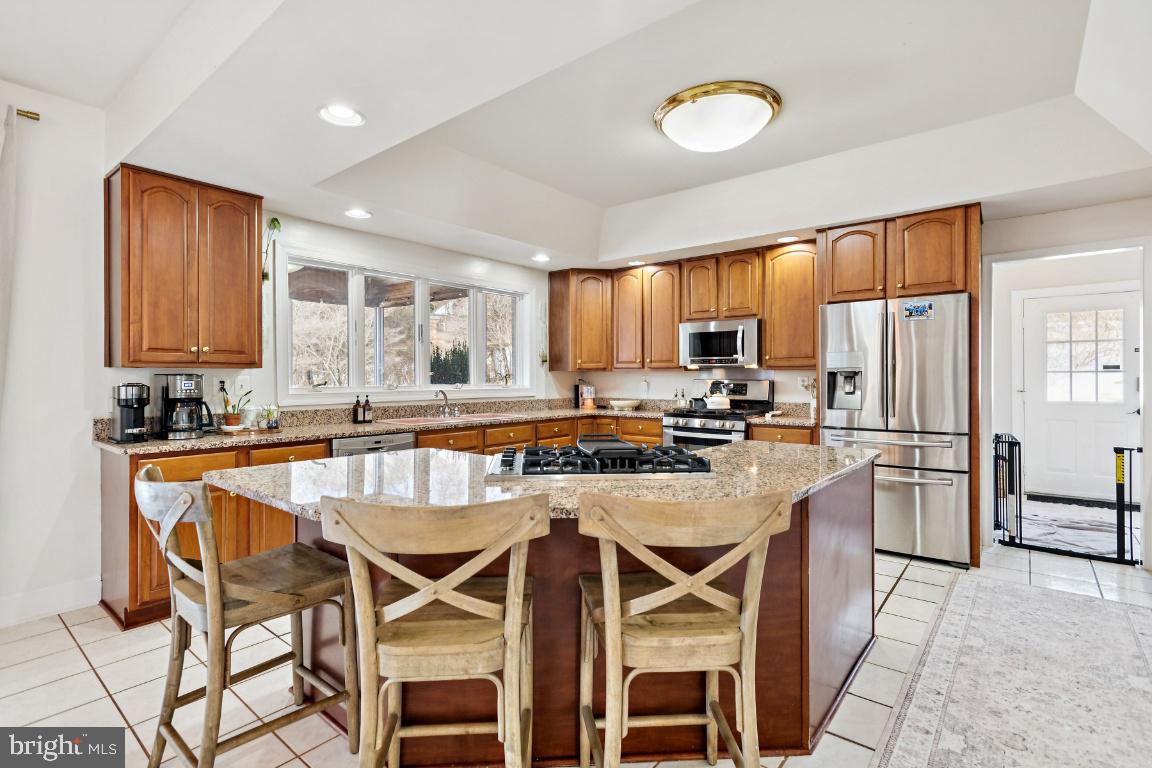 7819 WELLINGTON DR, WARRENTON, Virginia 20186, 5 Bedrooms Bedrooms, ,4 BathroomsBathrooms,Residential,For sale,7819 WELLINGTON DR,VAFQ2020280 MLS # VAFQ2020280