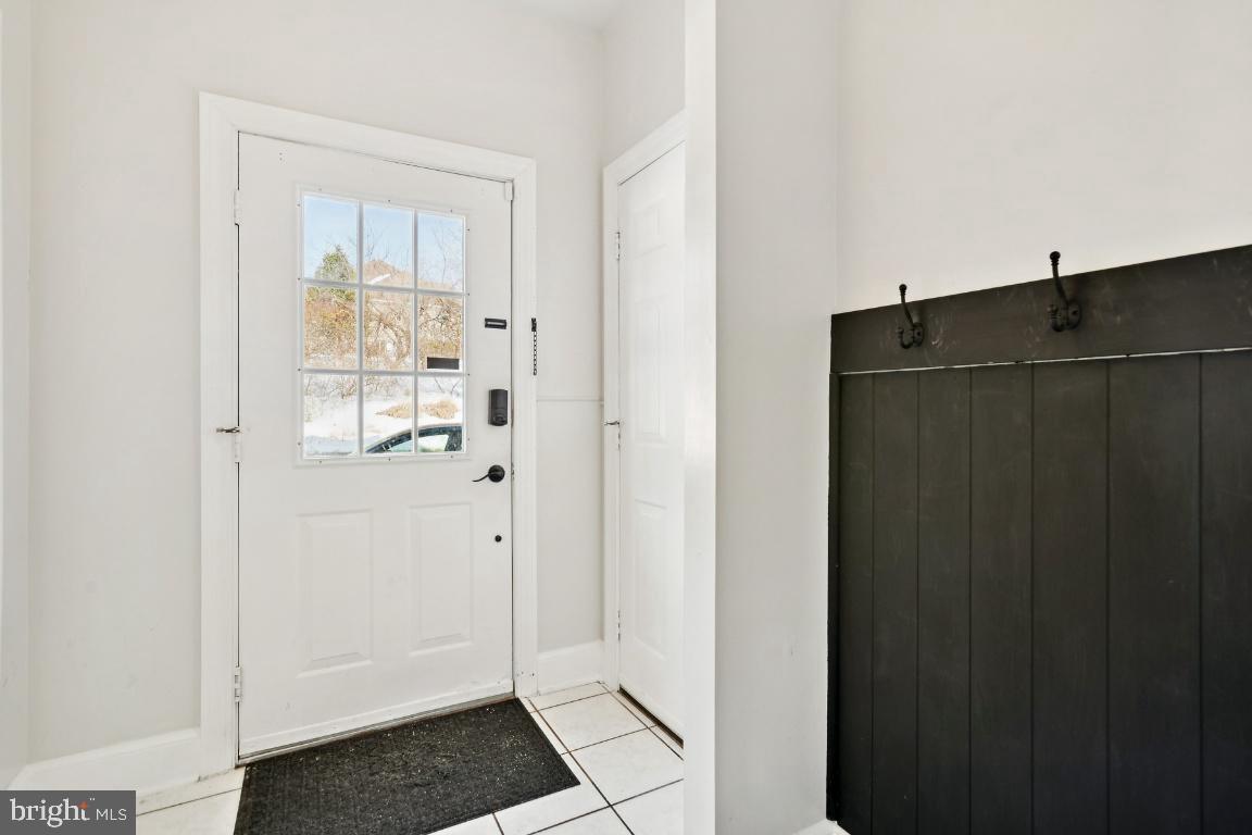 7819 WELLINGTON DR, WARRENTON, Virginia 20186, 5 Bedrooms Bedrooms, ,4 BathroomsBathrooms,Residential,For sale,7819 WELLINGTON DR,VAFQ2020280 MLS # VAFQ2020280