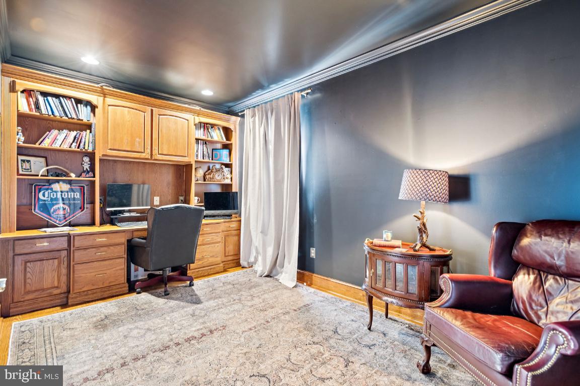 7819 WELLINGTON DR, WARRENTON, Virginia 20186, 5 Bedrooms Bedrooms, ,4 BathroomsBathrooms,Residential,For sale,7819 WELLINGTON DR,VAFQ2020280 MLS # VAFQ2020280