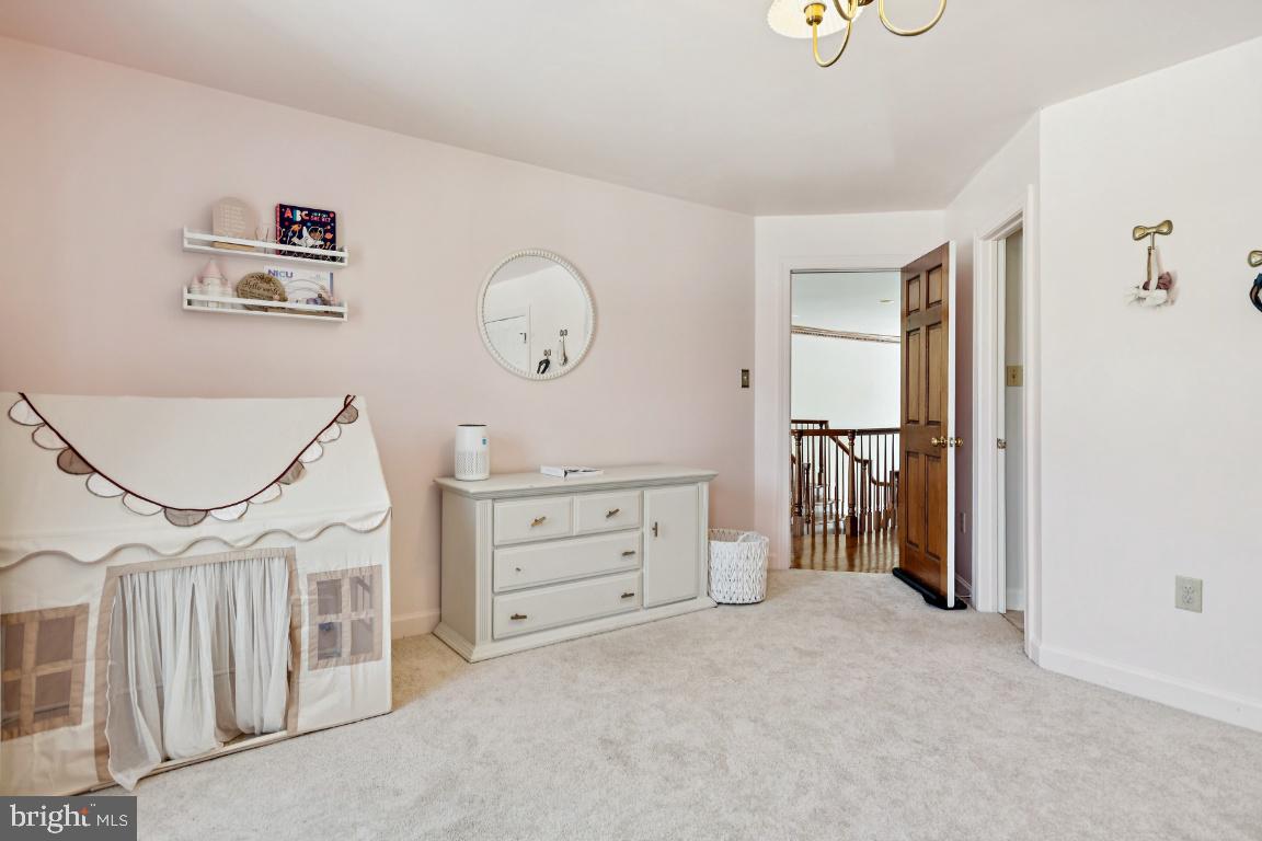 7819 WELLINGTON DR, WARRENTON, Virginia 20186, 5 Bedrooms Bedrooms, ,4 BathroomsBathrooms,Residential,For sale,7819 WELLINGTON DR,VAFQ2020280 MLS # VAFQ2020280