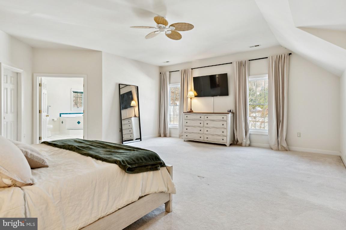 7819 WELLINGTON DR, WARRENTON, Virginia 20186, 5 Bedrooms Bedrooms, ,4 BathroomsBathrooms,Residential,For sale,7819 WELLINGTON DR,VAFQ2020280 MLS # VAFQ2020280