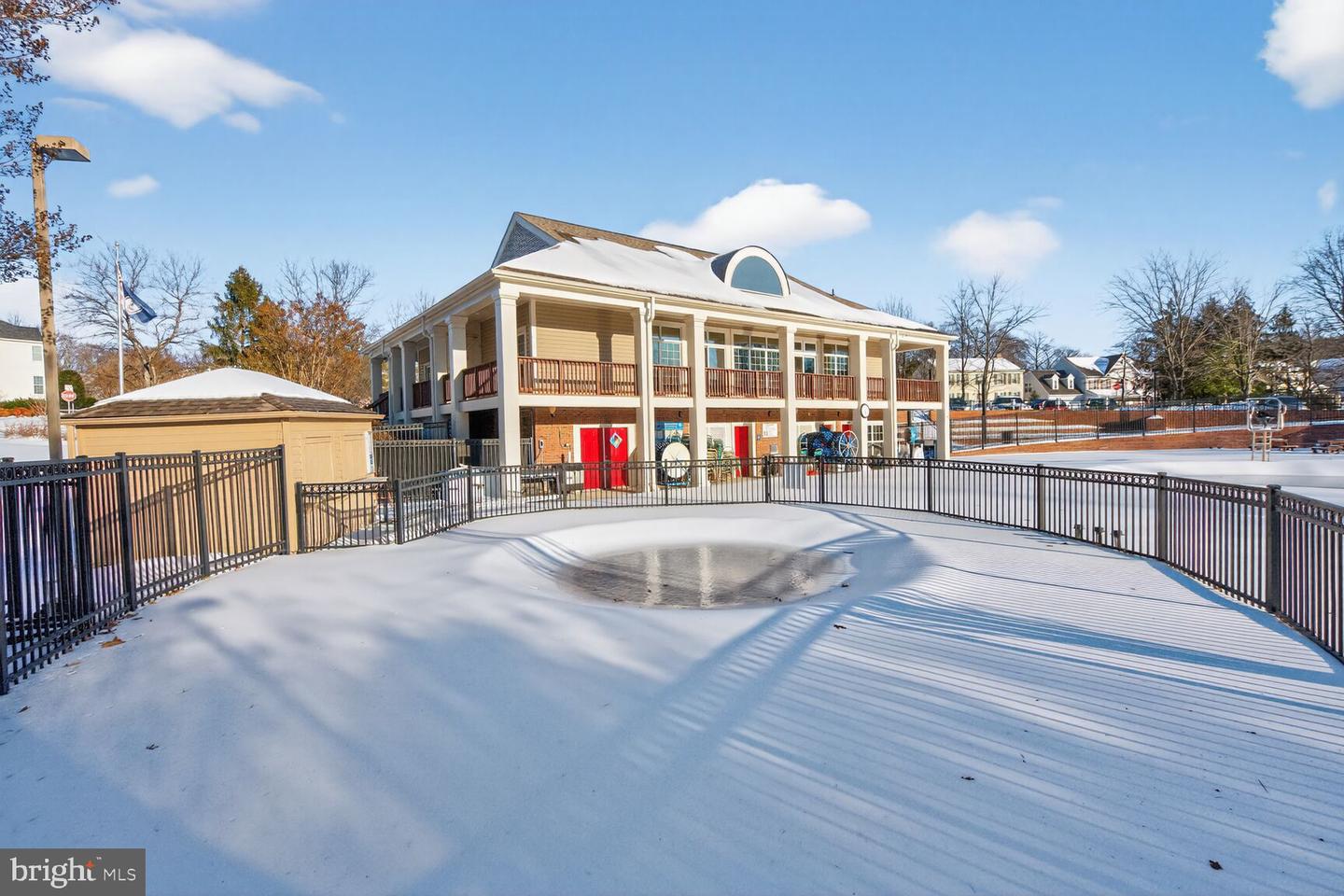 6125 SANDSTONE CT, CLIFTON, Virginia 20124, 4 Bedrooms Bedrooms, ,2 BathroomsBathrooms,Residential,For sale,6125 SANDSTONE CT,VAFX2287520 MLS # VAFX2287520