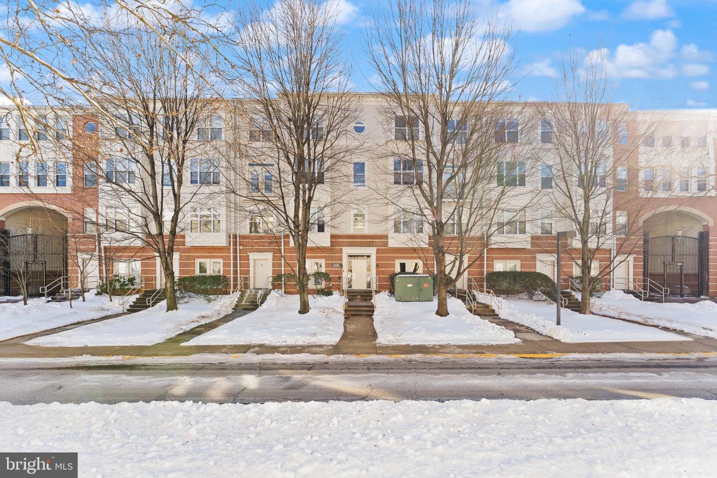 2791 CENTERBORO DR #370, VIENNA, Virginia 22181, 1 Bedroom Bedrooms, ,1 BathroomBathrooms,Residential,For sale,2791 CENTERBORO DR #370,VAFX2287552 MLS # VAFX2287552