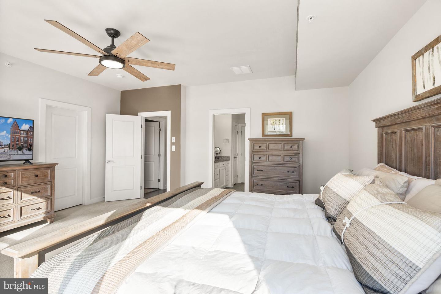 43497 CHARITABLE ST, ASHBURN, Virginia 20148, 5 Bedrooms Bedrooms, ,4 BathroomsBathrooms,Residential,For sale,43497 CHARITABLE ST,VALO2114656 MLS # VALO2114656