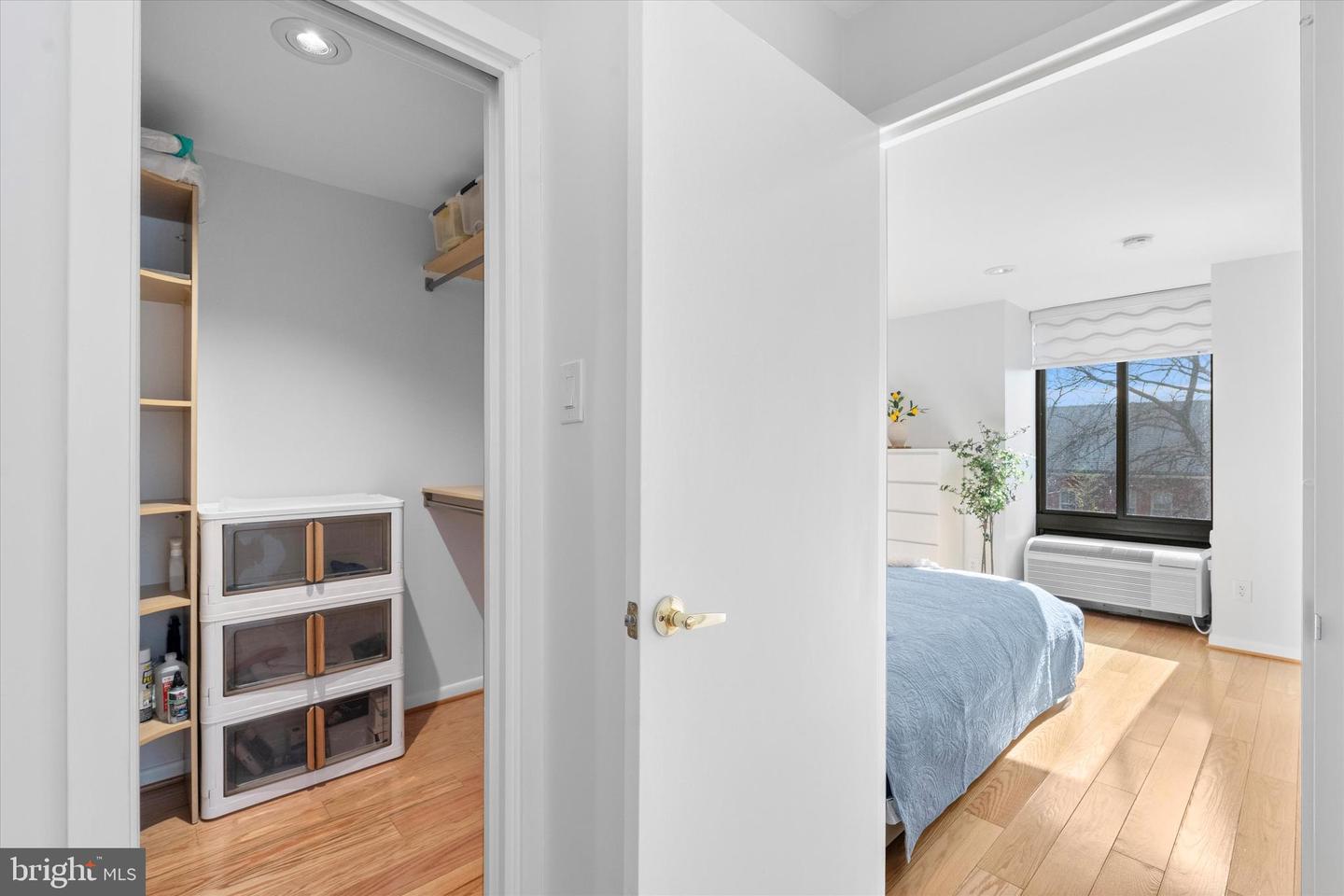 1510 12TH ST N #303, ARLINGTON, Virginia 22209, 1 Bedroom Bedrooms, ,1 BathroomBathrooms,Residential,For sale,1510 12TH ST N #303,VAAR2068168 MLS # VAAR2068168