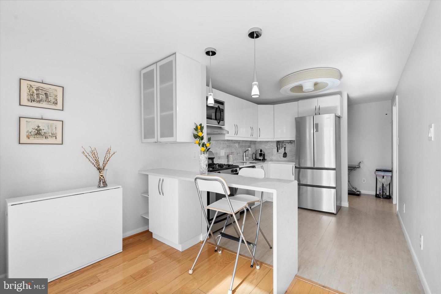 1510 12TH ST N #303, ARLINGTON, Virginia 22209, 1 Bedroom Bedrooms, ,1 BathroomBathrooms,Residential,For sale,1510 12TH ST N #303,VAAR2068168 MLS # VAAR2068168