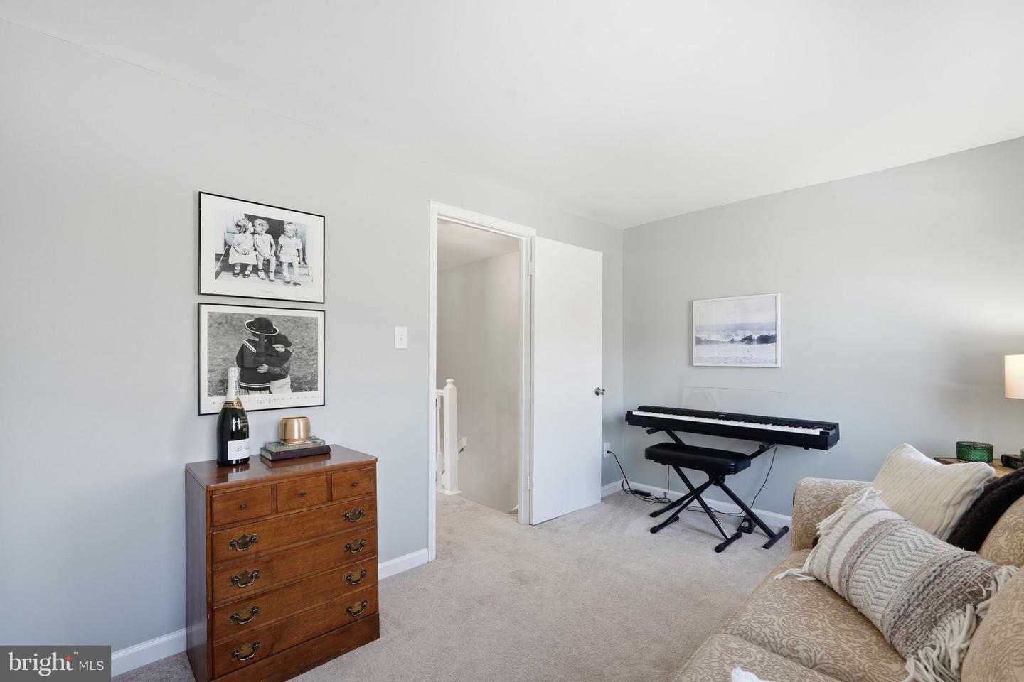 2114 WHISPERWOOD GLEN LN, RESTON, Virginia 20191, 2 Bedrooms Bedrooms, ,1 BathroomBathrooms,Residential,For sale,2114 WHISPERWOOD GLEN LN,VAFX2287612 MLS # VAFX2287612