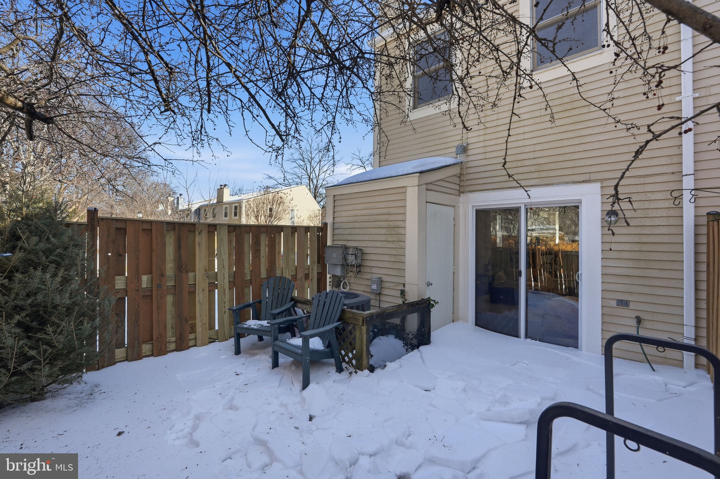 2114 WHISPERWOOD GLEN LN, RESTON, Virginia 20191, 2 Bedrooms Bedrooms, ,1 BathroomBathrooms,Residential,For sale,2114 WHISPERWOOD GLEN LN,VAFX2287612 MLS # VAFX2287612