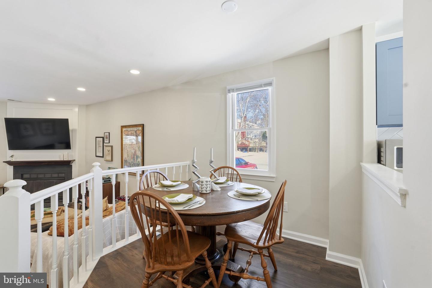 2114 WHISPERWOOD GLEN LN, RESTON, Virginia 20191, 2 Bedrooms Bedrooms, ,1 BathroomBathrooms,Residential,For sale,2114 WHISPERWOOD GLEN LN,VAFX2287612 MLS # VAFX2287612