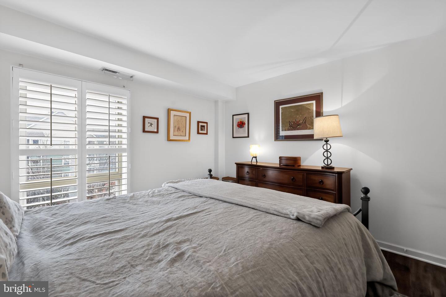 5250 VALLEY FORGE DR #502, ALEXANDRIA, Virginia 22304, 1 Bedroom Bedrooms, ,1 BathroomBathrooms,Residential,For sale,5250 VALLEY FORGE DR #502,VAAX2053536 MLS # VAAX2053536