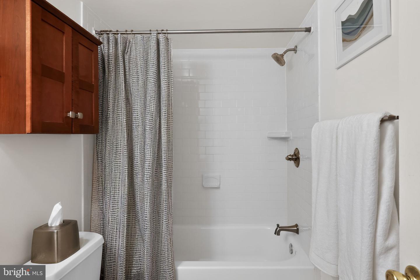 5250 VALLEY FORGE DR #502, ALEXANDRIA, Virginia 22304, 1 Bedroom Bedrooms, ,1 BathroomBathrooms,Residential,For sale,5250 VALLEY FORGE DR #502,VAAX2053536 MLS # VAAX2053536