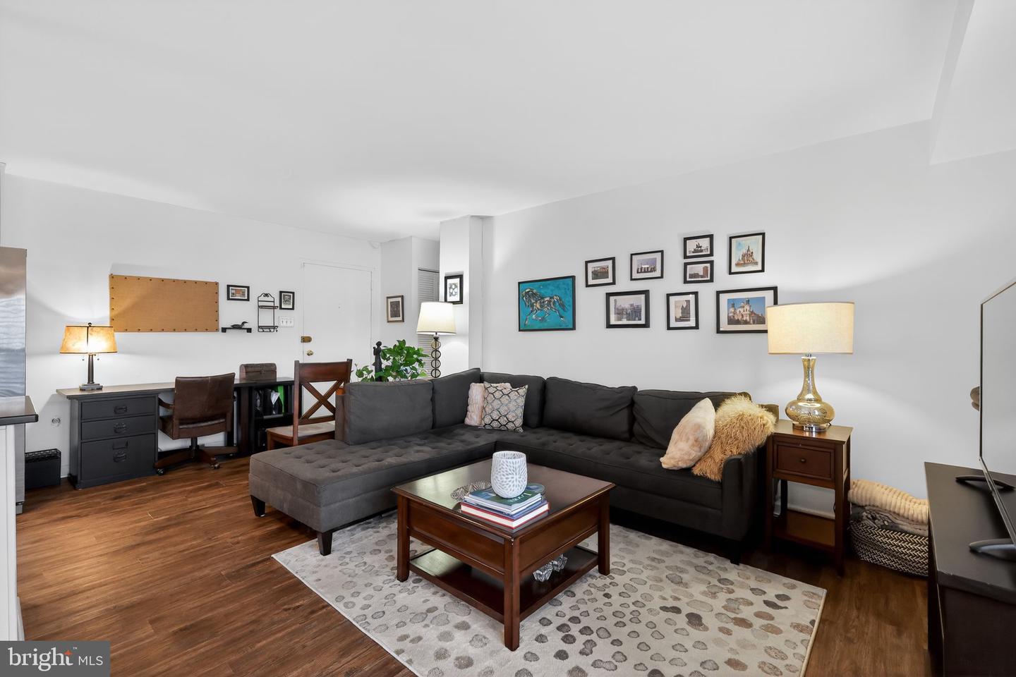 5250 VALLEY FORGE DR #502, ALEXANDRIA, Virginia 22304, 1 Bedroom Bedrooms, ,1 BathroomBathrooms,Residential,For sale,5250 VALLEY FORGE DR #502,VAAX2053536 MLS # VAAX2053536