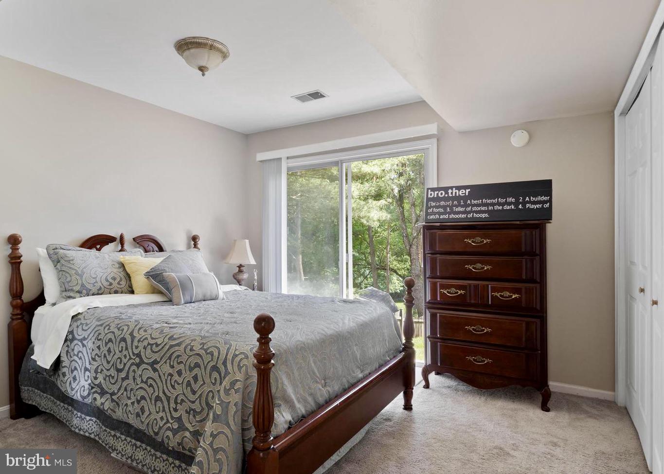 13515 KING CHARLES DR, CHANTILLY, Virginia 20151, 4 Bedrooms Bedrooms, ,3 BathroomsBathrooms,Residential,For sale,13515 KING CHARLES DR,VAFX2287618 MLS # VAFX2287618