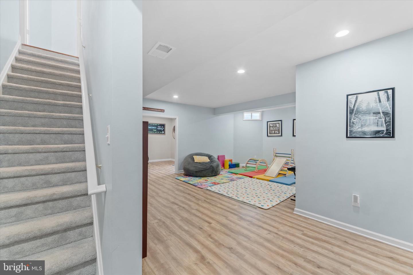 38822 BETTIS DR, HAMILTON, Virginia 20158, 6 Bedrooms Bedrooms, ,5 BathroomsBathrooms,Residential,For sale,38822 BETTIS DR,VALO2114710 MLS # VALO2114710