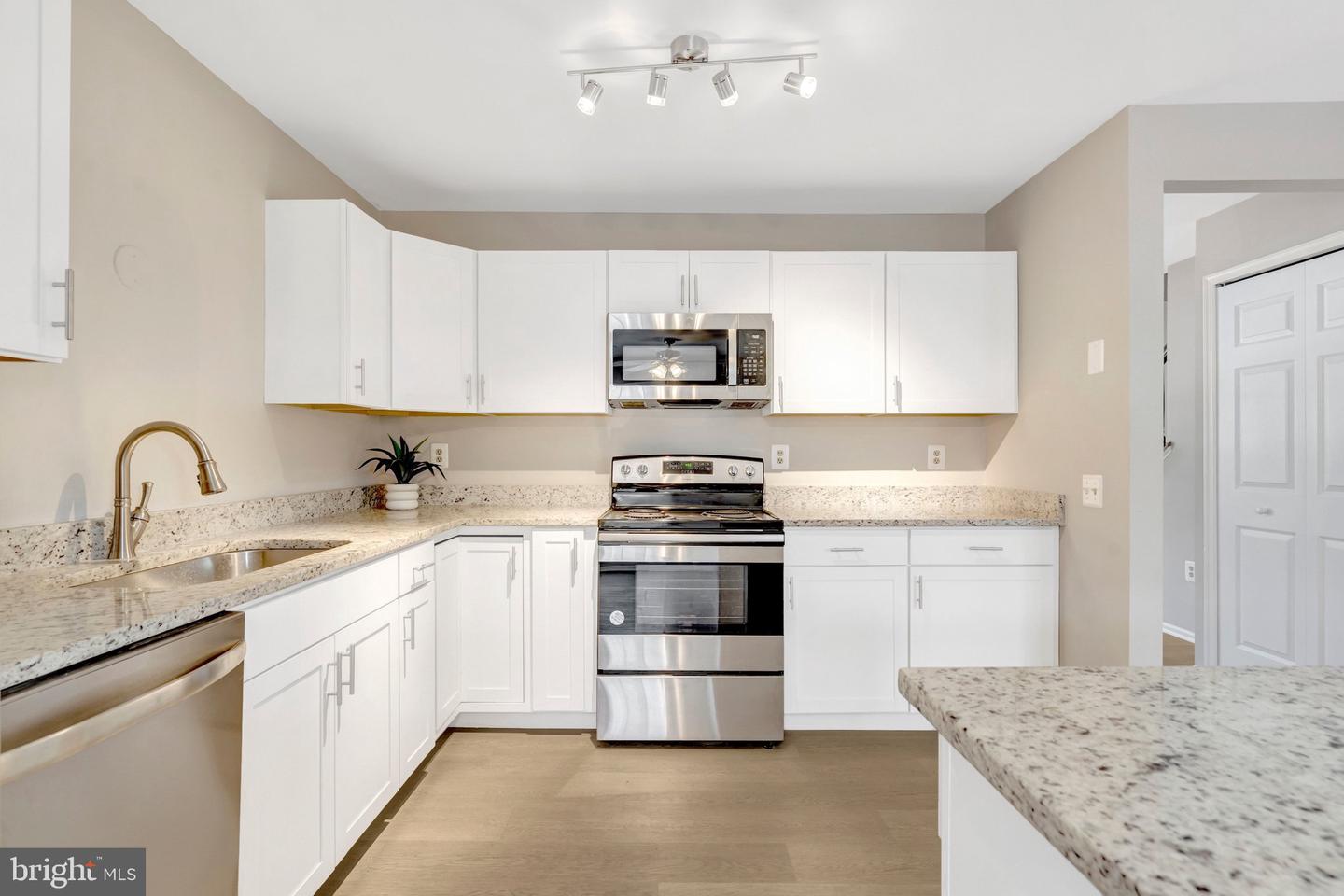 829 SMARTTS LN NE, LEESBURG, Virginia 20176, 3 Bedrooms Bedrooms, ,2 BathroomsBathrooms,Residential,For sale,829 SMARTTS LN NE,VALO2114764 MLS # VALO2114764