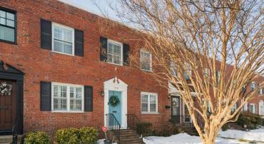 719 S ALFRED ST, ALEXANDRIA, Virginia 22314, 2 Bedrooms Bedrooms, ,2 BathroomsBathrooms,Residential,For sale,719 S ALFRED ST,VAAX2053564 MLS # VAAX2053564