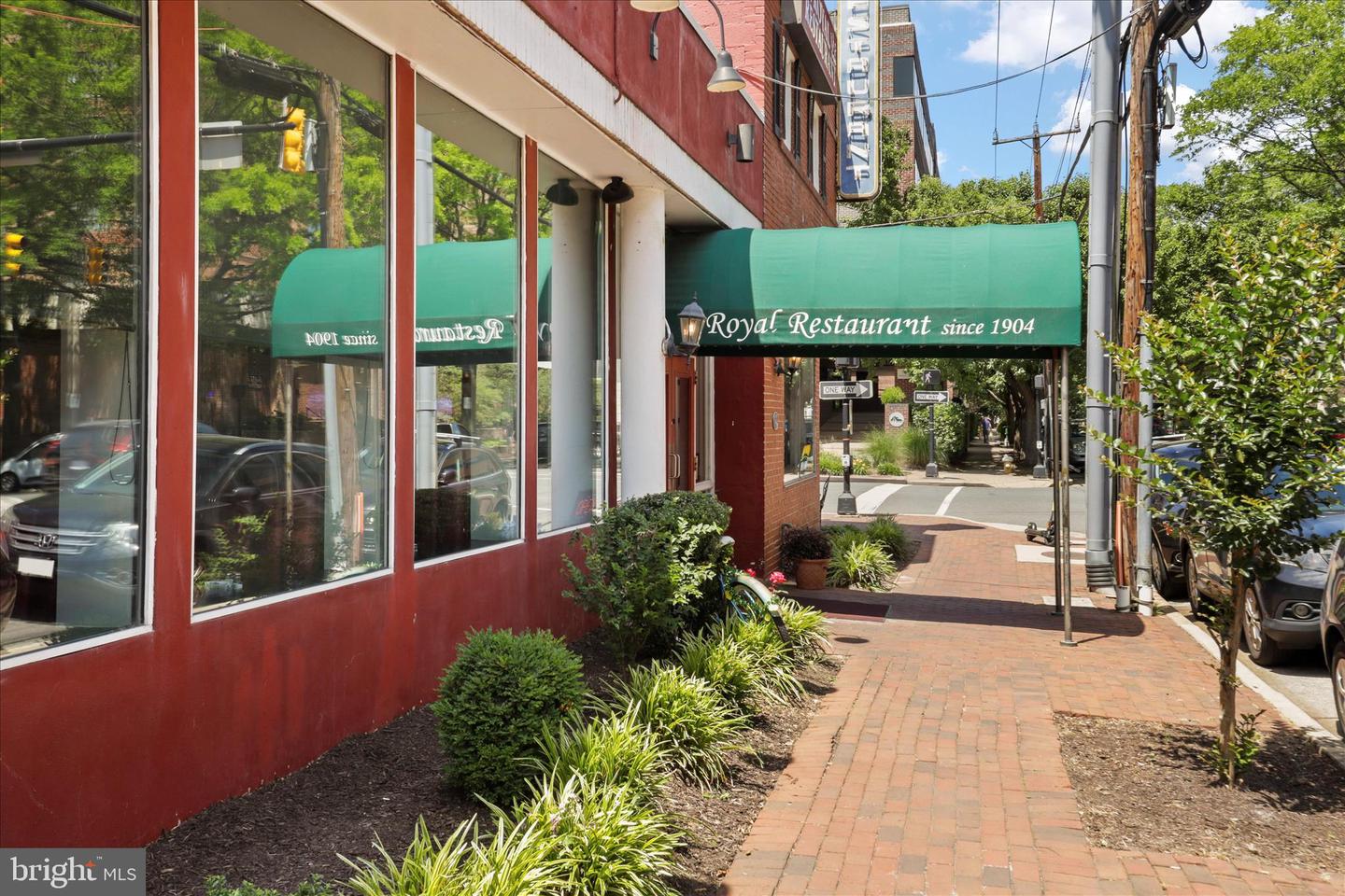 501 SLATERS LN #102, ALEXANDRIA, Virginia 22314, 1 Bedroom Bedrooms, ,1 BathroomBathrooms,Residential,For sale,501 SLATERS LN #102,VAAX2053568 MLS # VAAX2053568