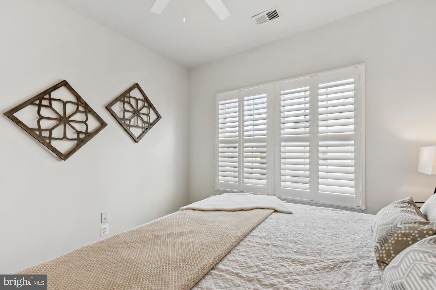 7416 BRUNSON CIR, GAINESVILLE, Virginia 20155, 2 Bedrooms Bedrooms, ,2 BathroomsBathrooms,Residential,For sale,7416 BRUNSON CIR,VAPW2111398 MLS # VAPW2111398